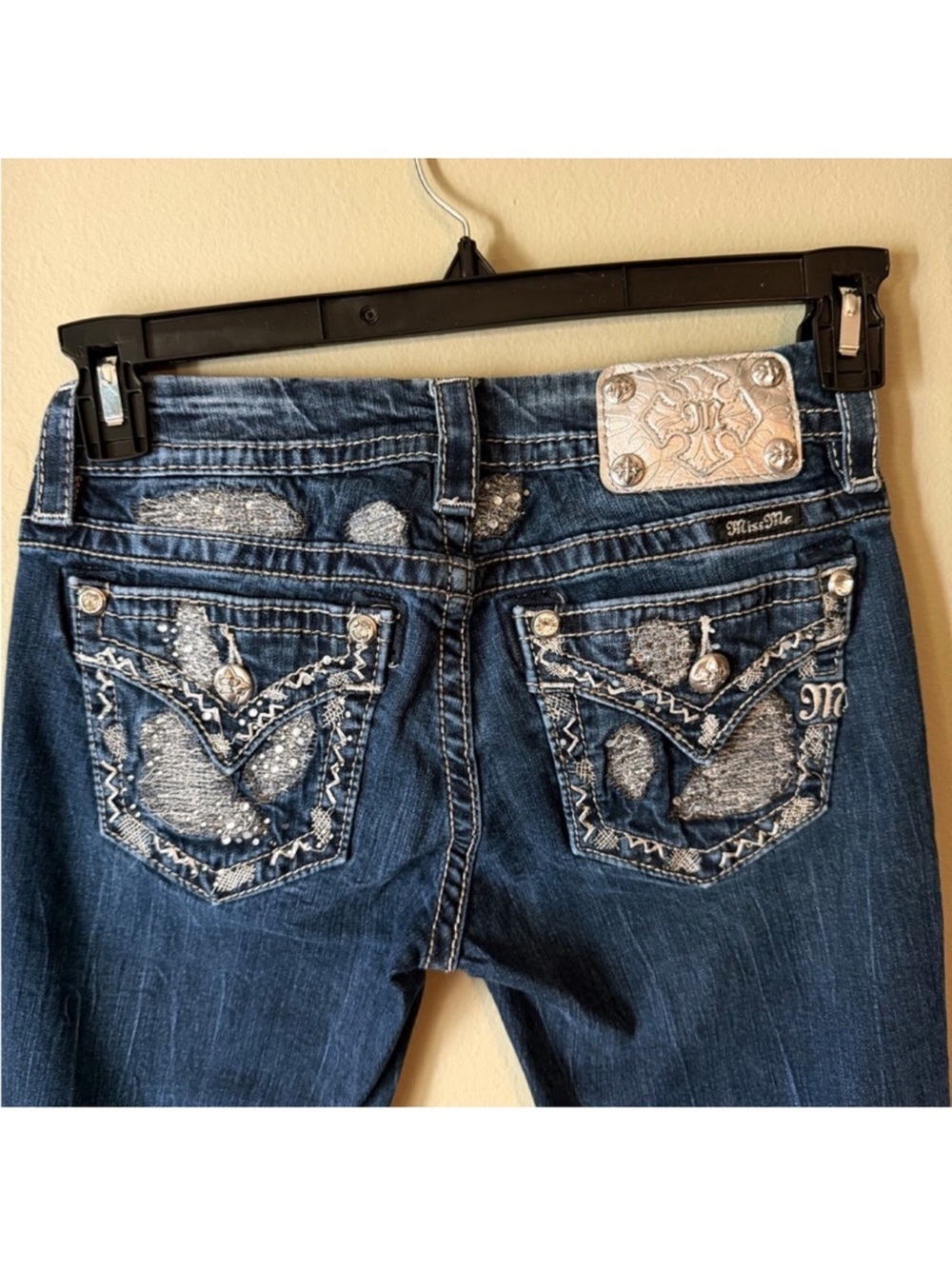 Gorgeous Miss Me Signature Boot Jeans With Embellished Pockets 31” Inseam